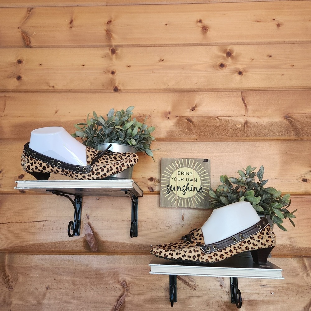 Eddie Bauer 1725 Cheetah Print Kitten Pumps Heels Pony Calf Hair Leather Sz 7.5M